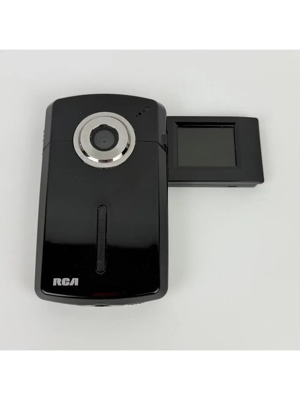 RCA Small Wonder Handheld Camcorder Model EZ1000R